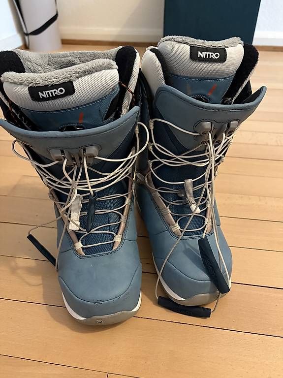 Herrenschuhe: Snowbardschuhe – Gebraucht aus Basel von sje_f92h