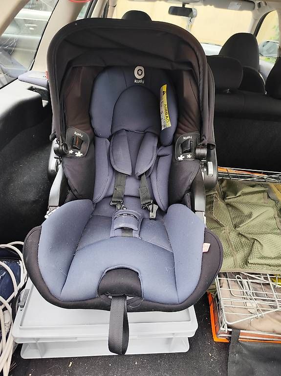 Sièges auto: Maxi cosi von kiddy – D'occasion à Untervaz par Pfupfel 2
