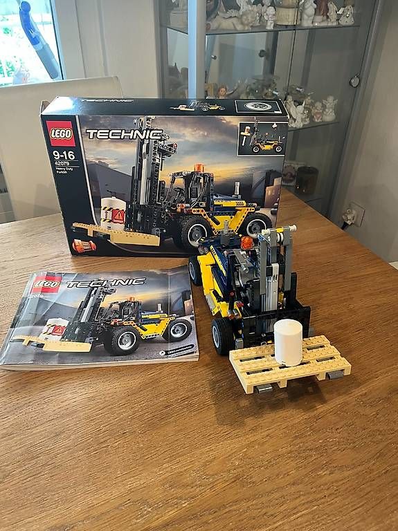 Lego Kit di costruzioni: Gabelstapler 42079 mit OVP – Usato da Olten venduto da Einwegparadies 2