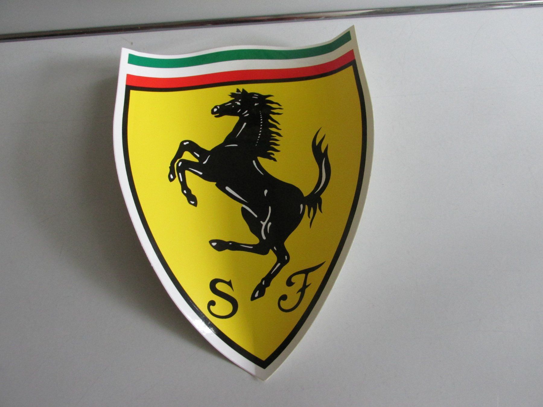 Sticker: FERRARI kleber 16,5 mm Hoch – Nuovo e nell'imballaggio originale da Läufelfingen venduto da ferrari1948