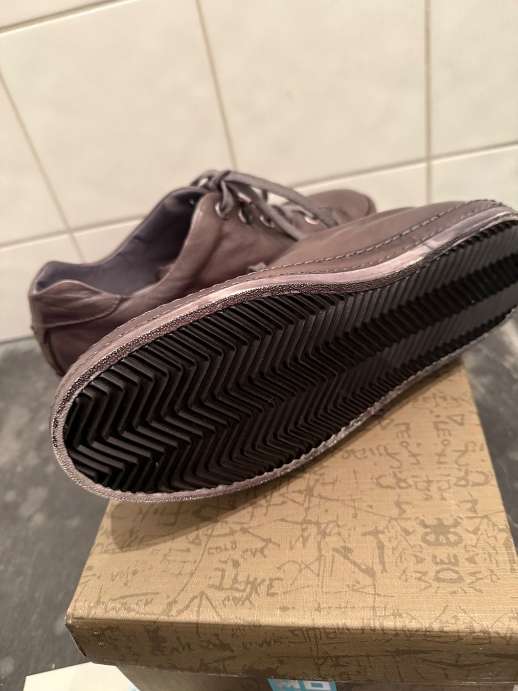 Moma Scarpe da uomo: Moma Sneaker grau Gr. 40 – Usato da Chur venduto da spicebone 3