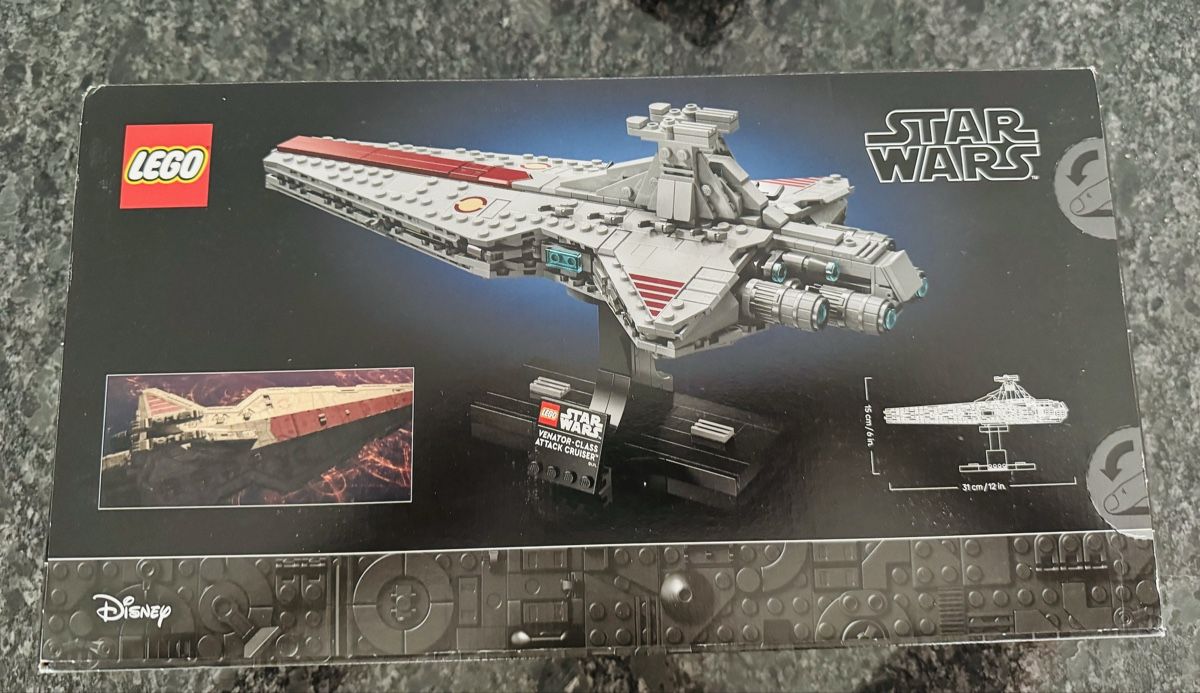 Lego Kit di costruzioni: LEGO Venator-Class Attack Cruiser 75441, LEGO Star Wars – Nuovo e nell'imballaggio originale da Frutigen venduto da _.Anja.B._ 1