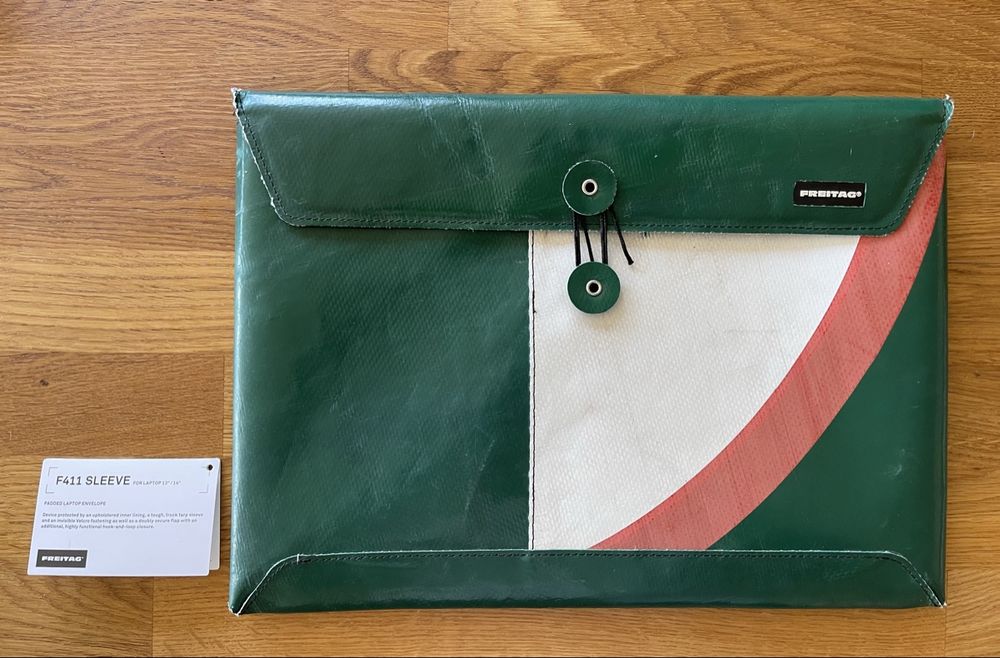 Freitag Laptop Tasche (Gebraucht) in Zürich für CHF 55 – mit Lieferung ...