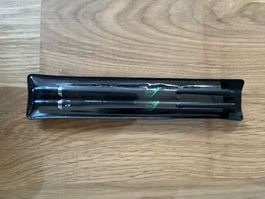 Zeigestock mit Roche-Logo