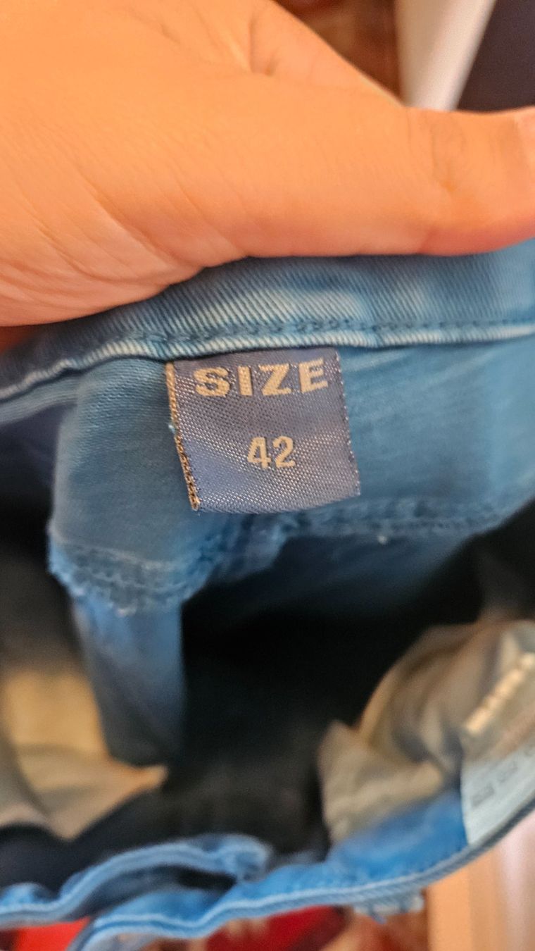 Pantaloni: Pantaloni azzurri tg.42 cotone – Usato da Melano venduto da H-Sara 2