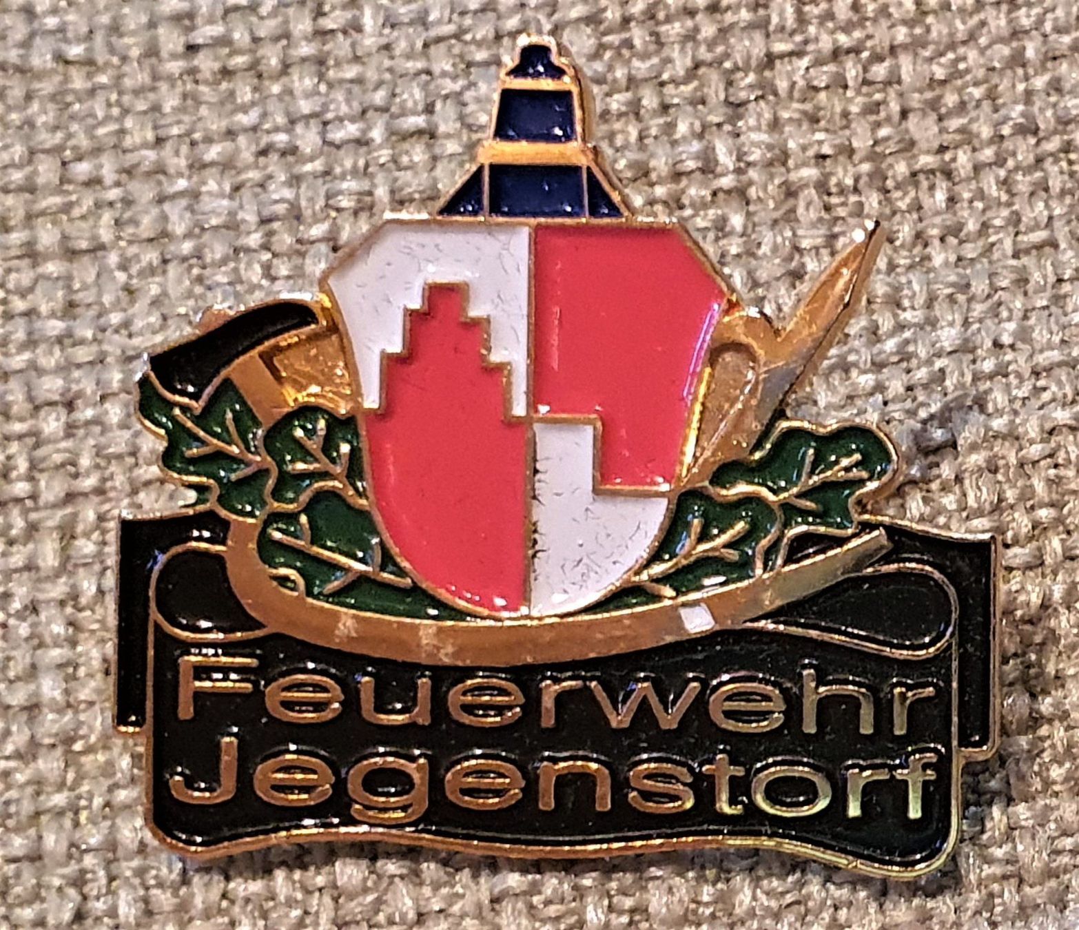 Plaketten & Abzeichen: M521 - Pin Feuerwehr Jegenstorf – Gebraucht aus Reinach BL von Boston-Verkauf