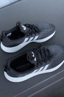 Adidas Swift Run 22 ( 42 2/3) - neuwertig