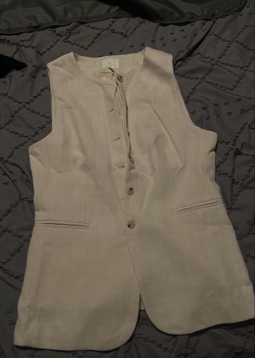 H&M Lotti di vestiti: H&M Zweiteiler beige – Usato da Gossau SG venduto da eor_9jvs 1