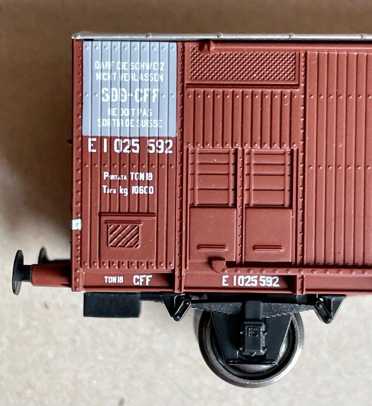 ACME Modellini di ferrovie: 40093 SBB Güterwagen Typ F – Nuovo e nell'imballaggio originale da Root venduto da dioramabau 1