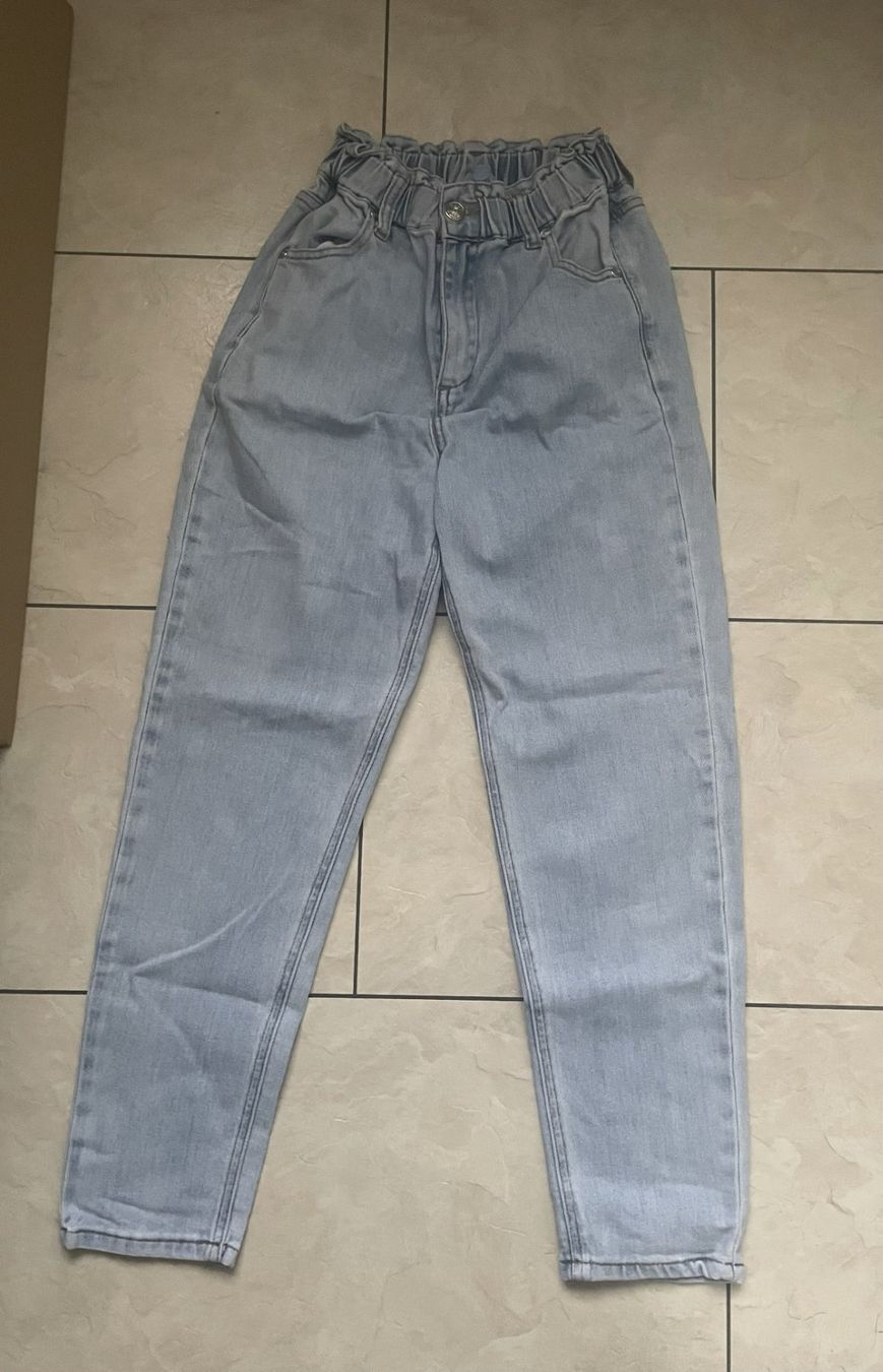Jeans: mom jeans – Usato da Uetikon am See venduto da m1384