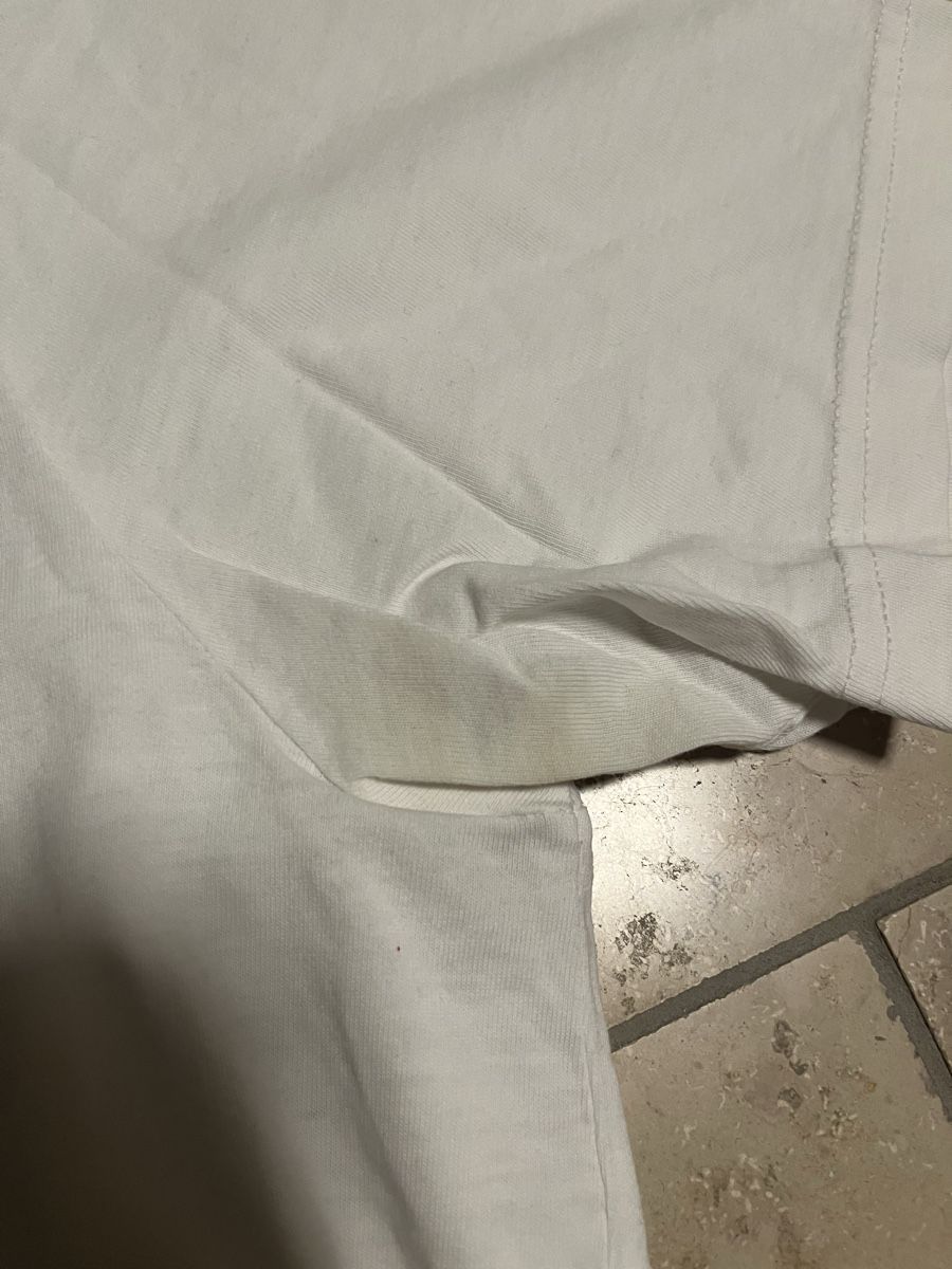 Levi's T-Shirts: Levi‘s T-Shirt Gr. M – Gebraucht aus Zollikerberg von LLV 4