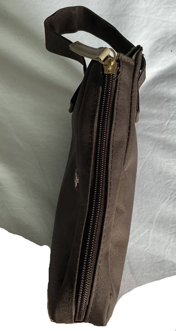Kosmetikkoffer: Emirates Business Class Amenity Kit Men – Neu und originalverpackt aus Möriken AG von Flamingo73 2