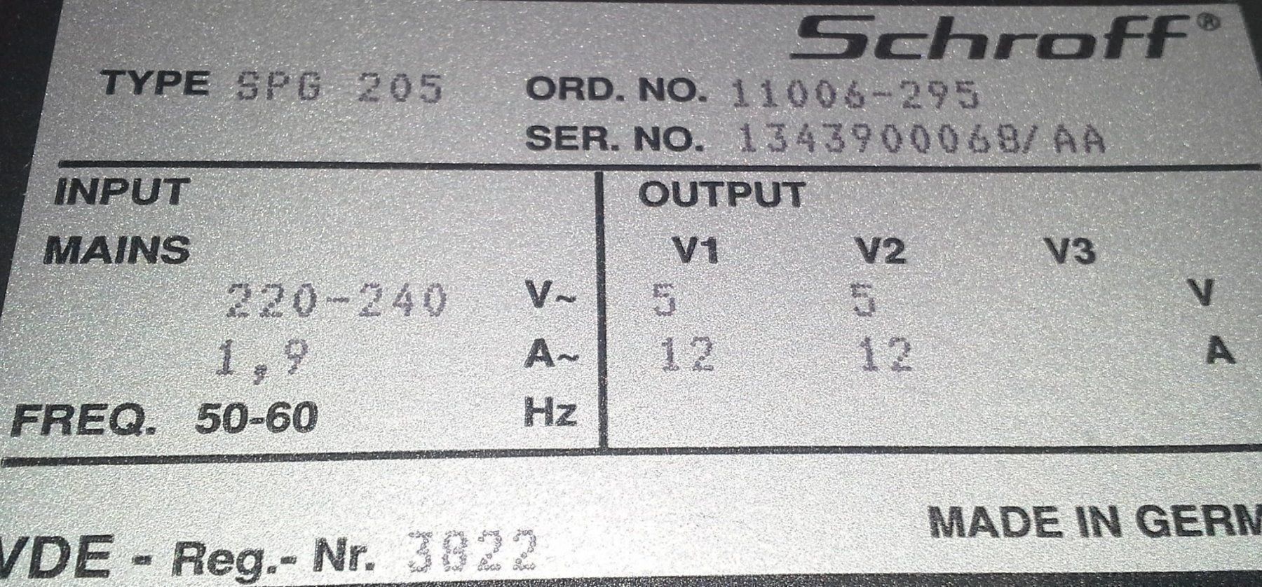 Elettrotecnica: Schroff SPG205_Schaltnetzt. 5V_12A dual – Nuovo e nell'imballaggio originale da Linden venduto da Mb2bb 1
