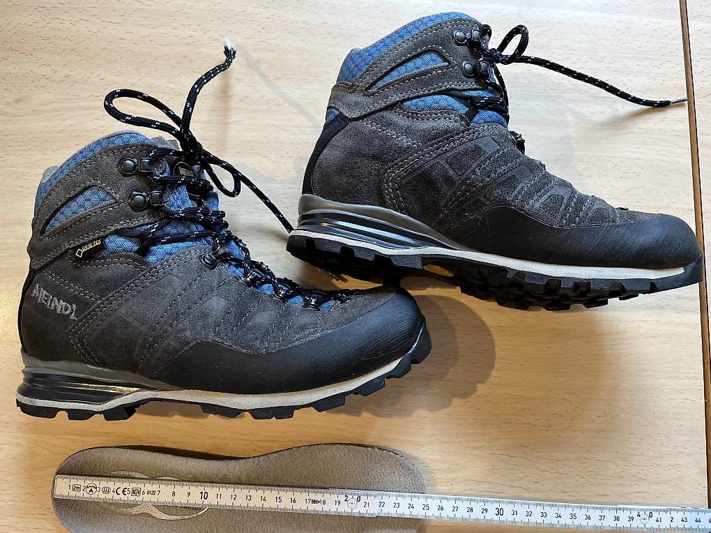 Meindl Scarpe da donna: Meindl Bergschuh/ Wanderschuhe Gr. 38 – Usato da Spiringen venduto da brandinder 2