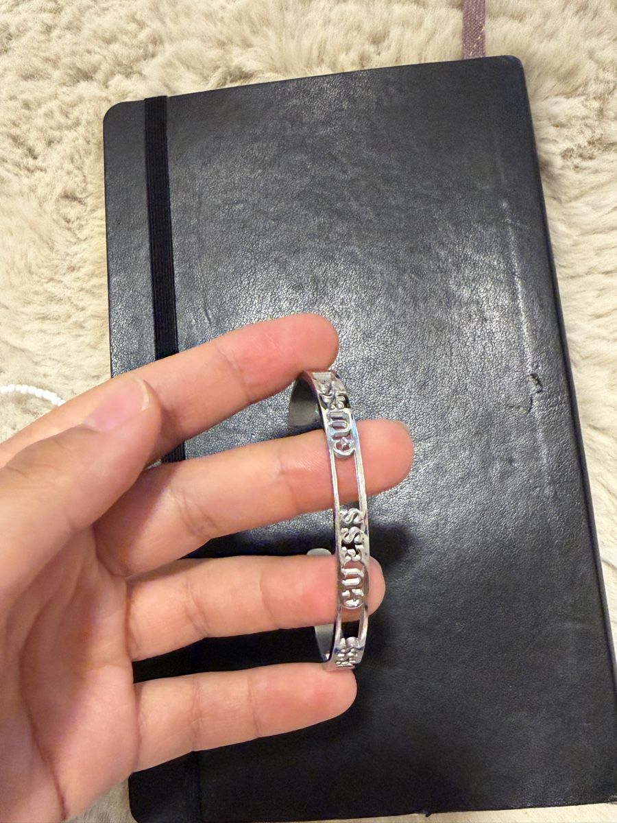 Guess Bracciali & Braccialetti: Armband Guess – Nuovo (secondo la descrizione) da Basel venduto da sid_dem