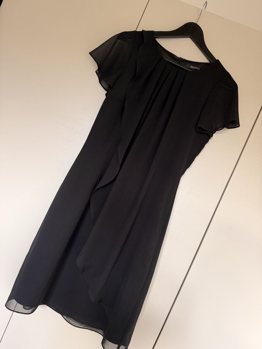 Robes: Etuikleid schwarz Grösse S - Swing – D'occasion à Teufen AR par florianreiser