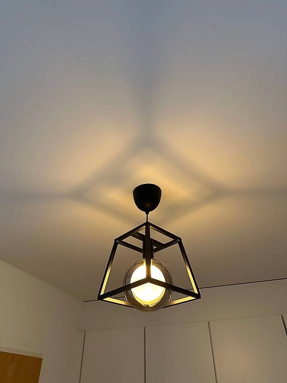Lustres & lampes de plafonds: Hängeleuchte & LED-Leuchtmittel – Neuf (Voir description) à Baar par jpromps