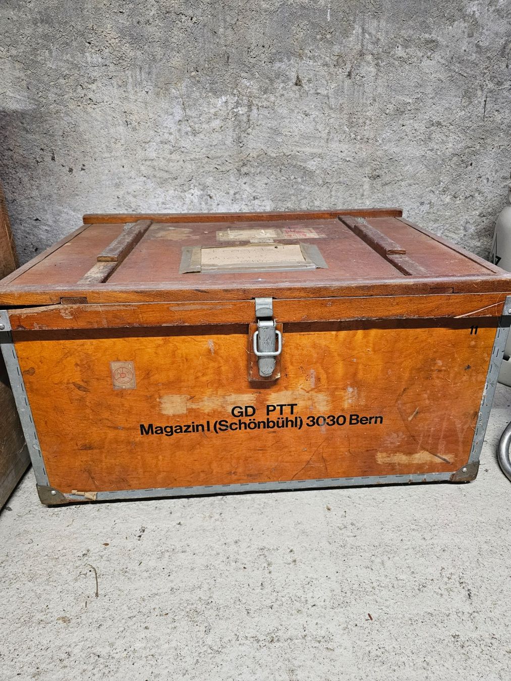Transportkisten: 2 Alte PTT Kisten – Gebraucht aus Bigenthal von Westerngirl 1