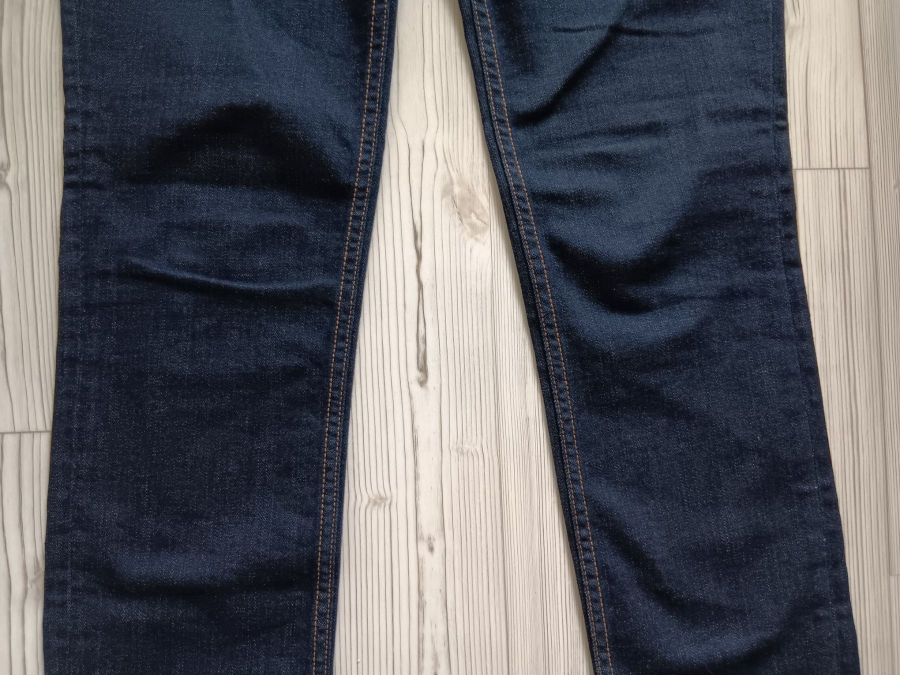 Tommy Hilfiger Jeans: TOMMY HILFIGER Jeans taille / Grosse W29 – Usato da Cossonay-ville venduto da Super-Price-Quality 2