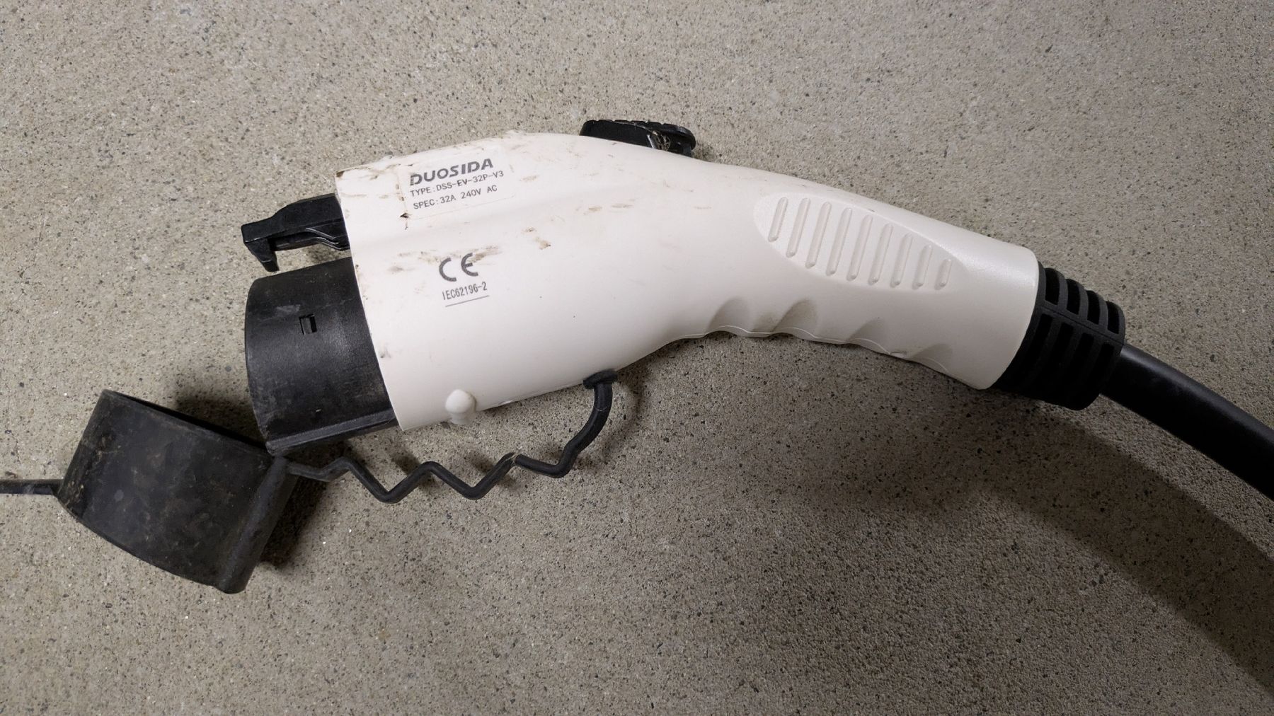 Laufwerke & Adapter: Duosida Ladekabel Typ 2 zu Typ 1  – Gebraucht aus Wileroltigen von Mammuts 3