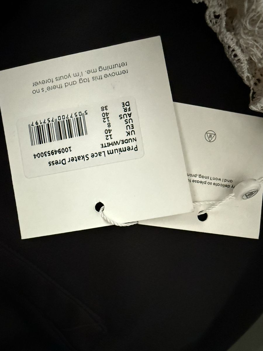 Vestiti: Missguided Spitzenkleid – Nuovo (secondo la descrizione) da Chur venduto da Vinvin.10 2