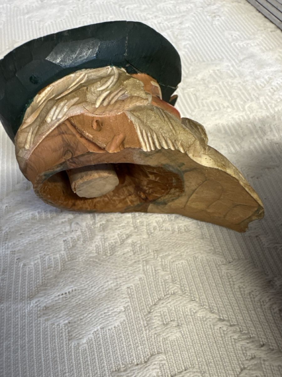 Sculture & Statue: Geschnitzter Jäger, Holzfigur, mit versteckter Flasche innen – Usato da Gams venduto da ver_n7n9 2