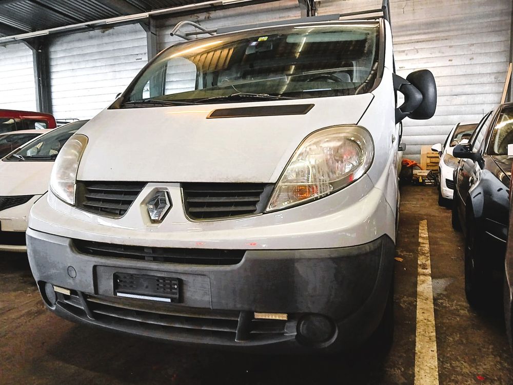 Renault Trafic dCi115 1