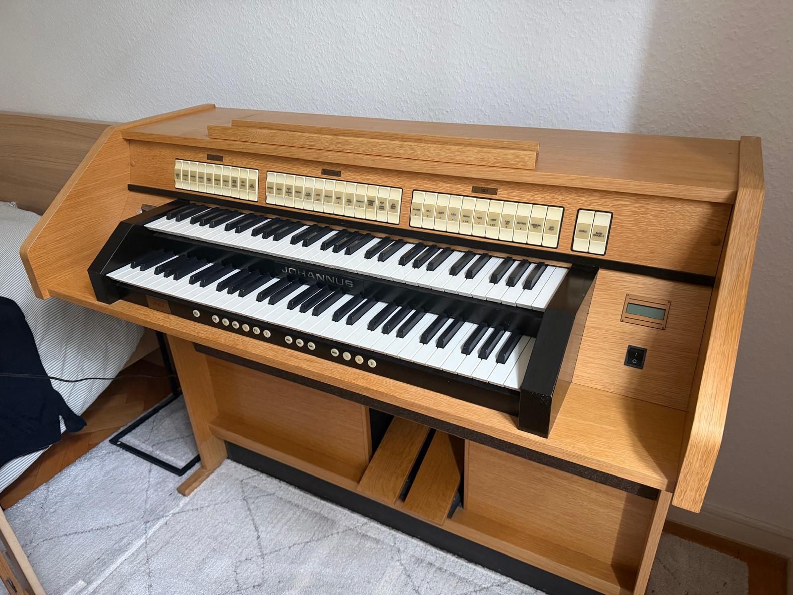 Strumenti musicali: Orgue Johannus OPUS S occasion – Usato da Genève venduto da pie_mnr 3