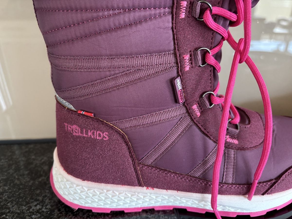 Scarpe per ragazze: Trollkids Kinder Winterstiefel Grösse 37 – Usato da Grosswangen venduto da Sunnyday35 2