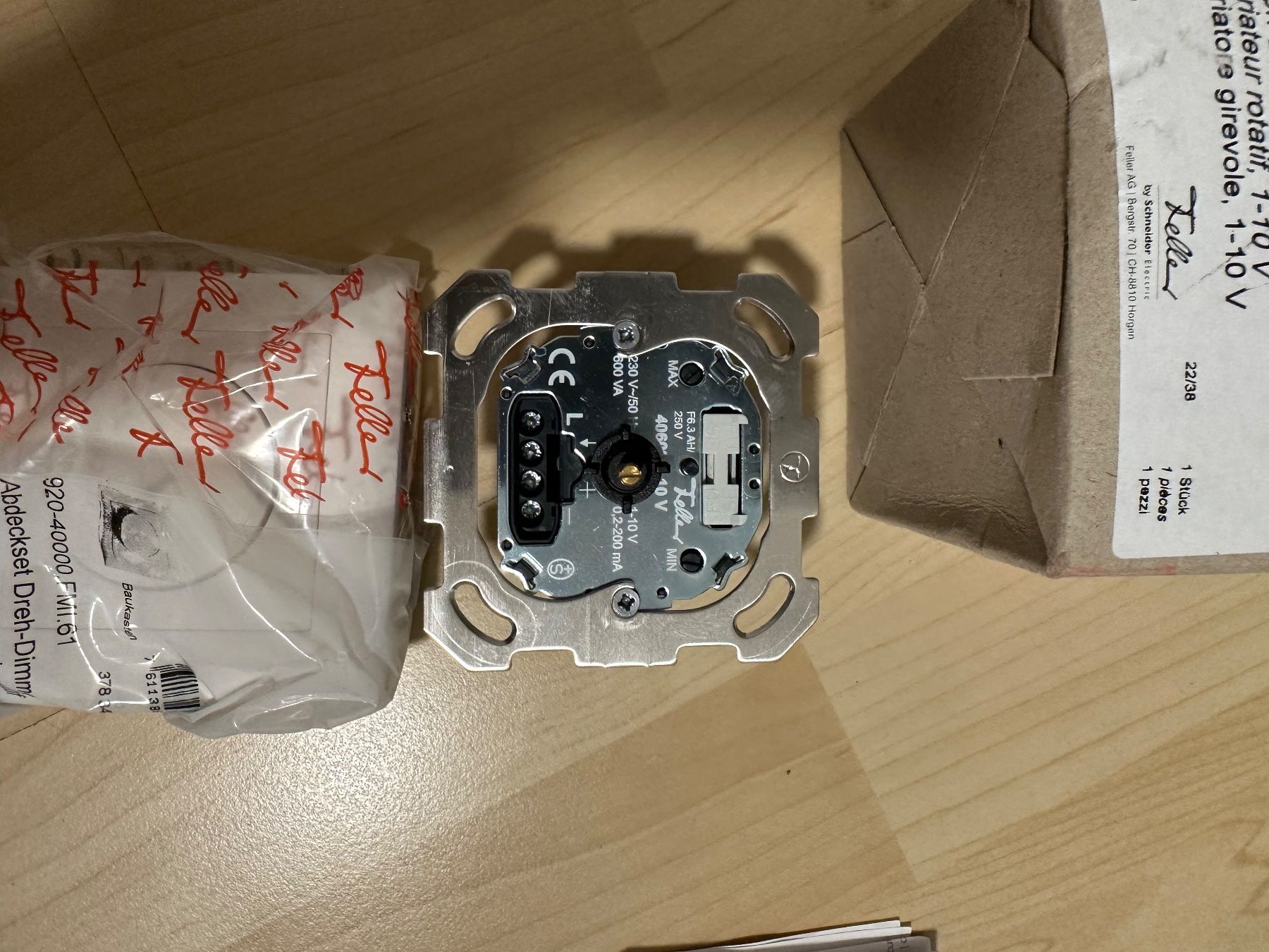 Feller Schalter: UP Drehdimmer 1-10V Feller Edizio Due – Neu und originalverpackt aus niederhasli von  1