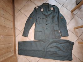Antike Schweizer Armee Militär Uniform