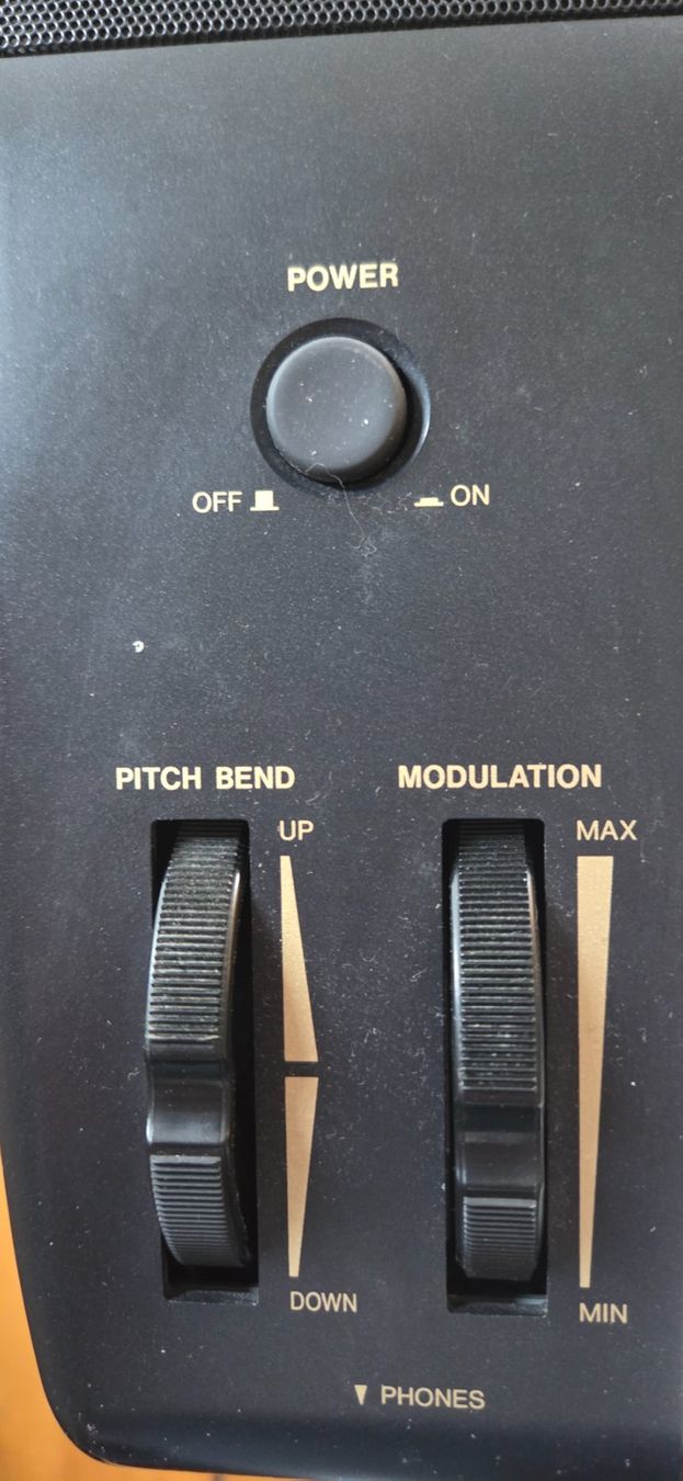 Technics Strumenti musicali: Technics KN 2000 PCM Keyboard gebrauchter Zustand – Usato da Kloten venduto da Jaunin 4