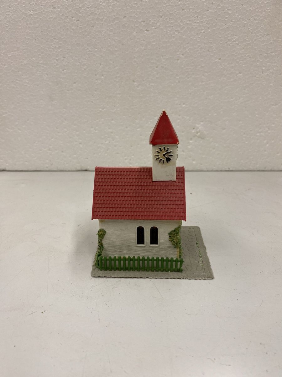 Modellini di ferrovie: Modellbau H0 Kirche – Usato da Glattpark (Opfikon) venduto da anywaya23 4