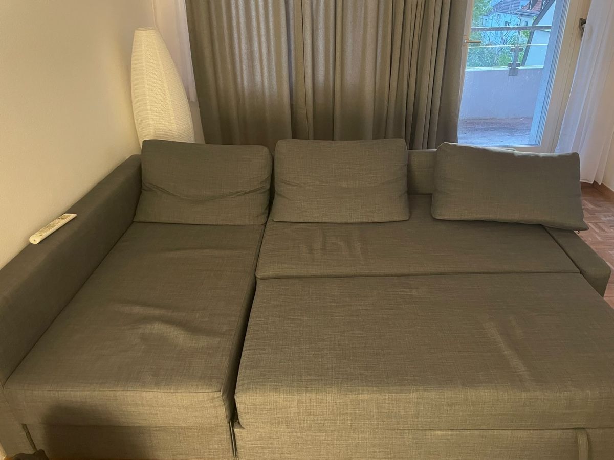 Ikea Divani: IKEA ausziehbares Sofa – Usato da Andwil SG venduto da Malinois33 1