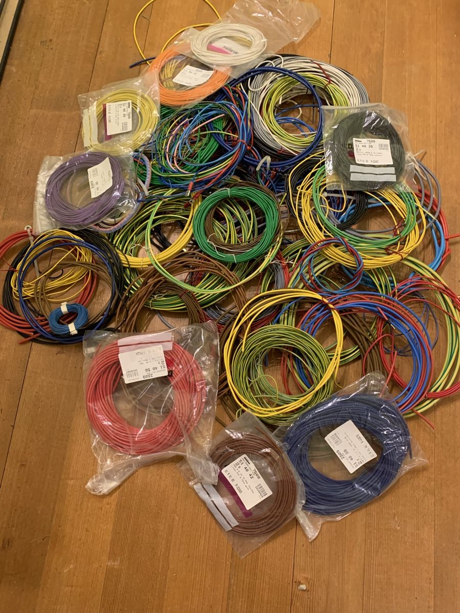 Kabel: Litzen und Kabelreste – Gebraucht aus Thörishaus von katinam