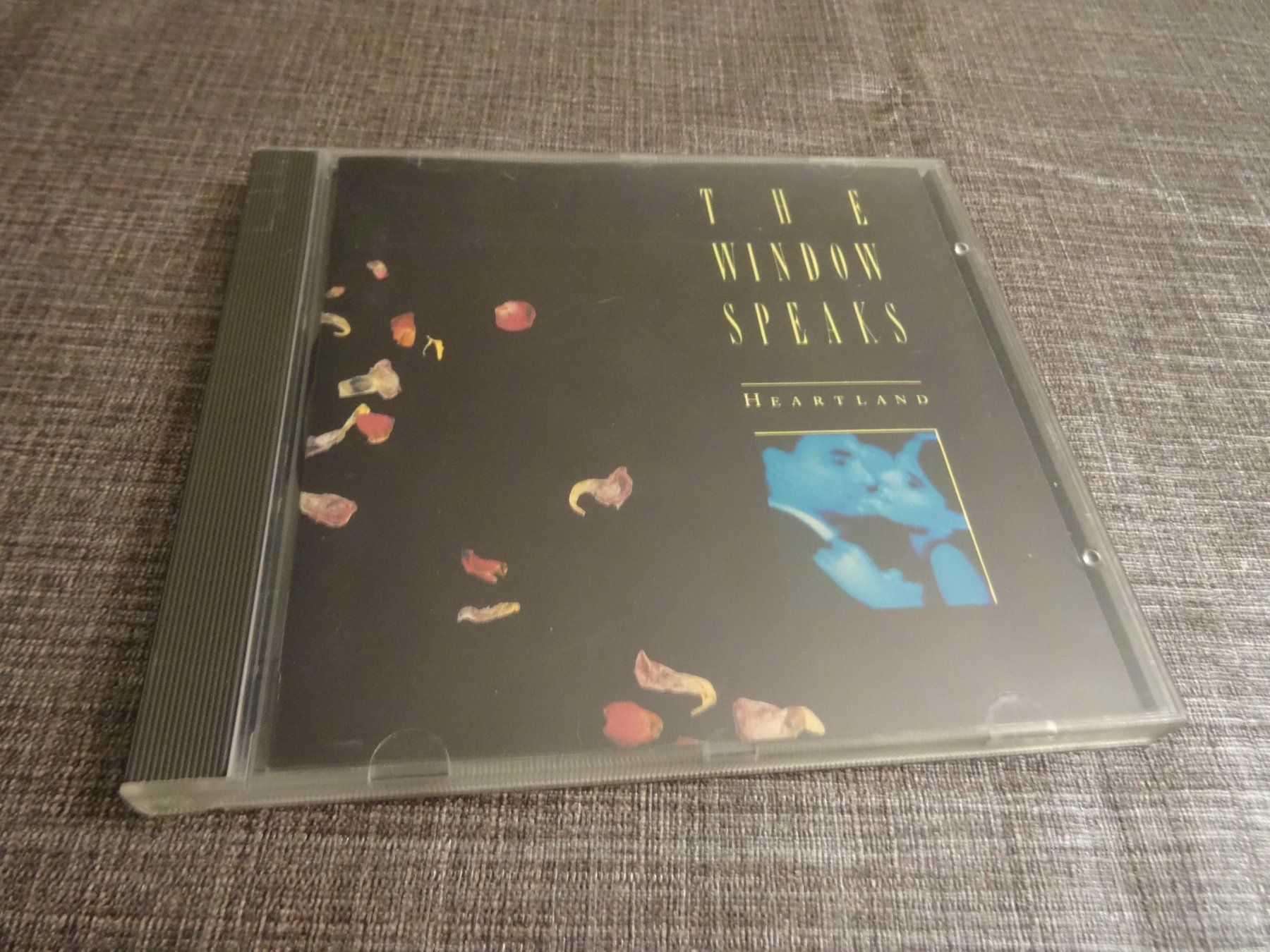 CD: The Window Speaks - Heartland CD – Usato da Olten venduto da Disc-Ausverkauf