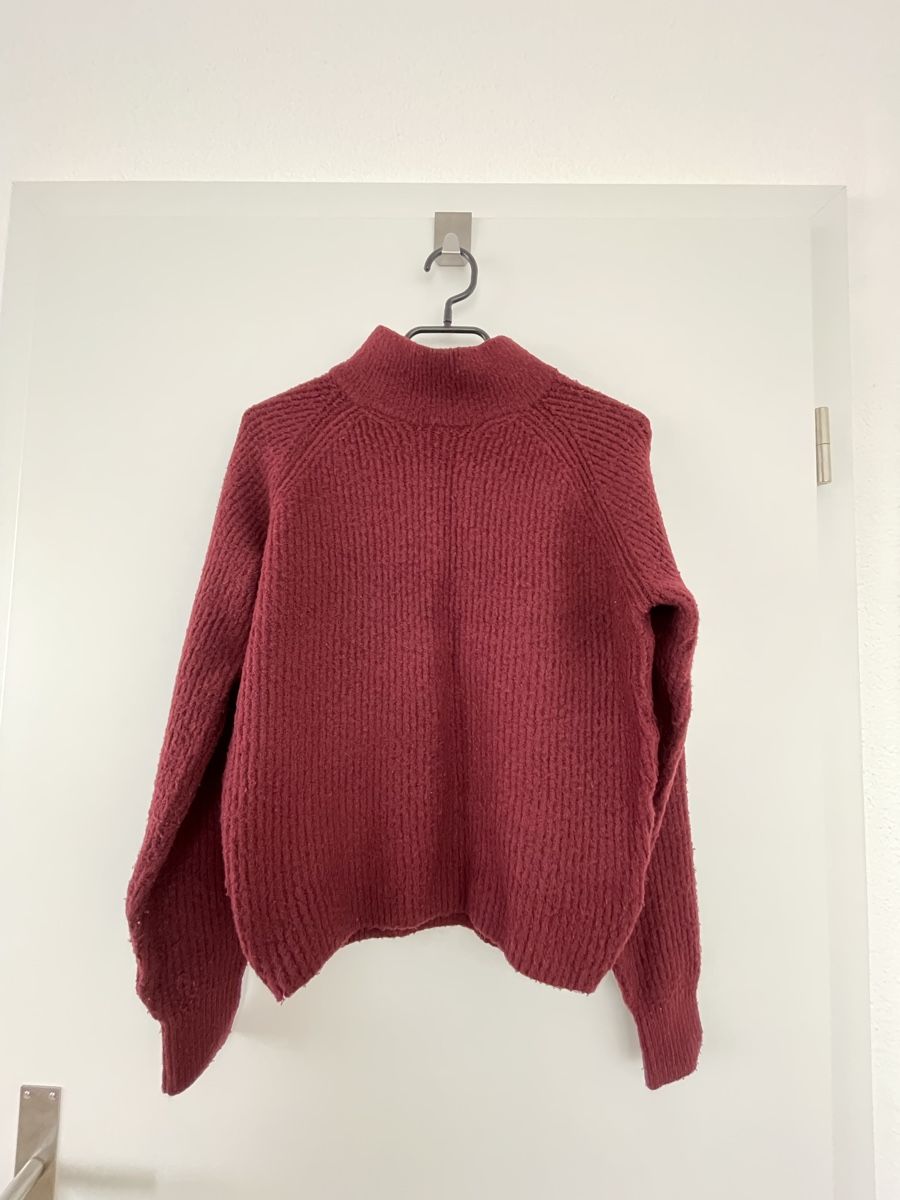 Maglioni & Felpe: Burgunder Strickpullover für Damen – Usato da Neuenegg venduto da aba_g85b