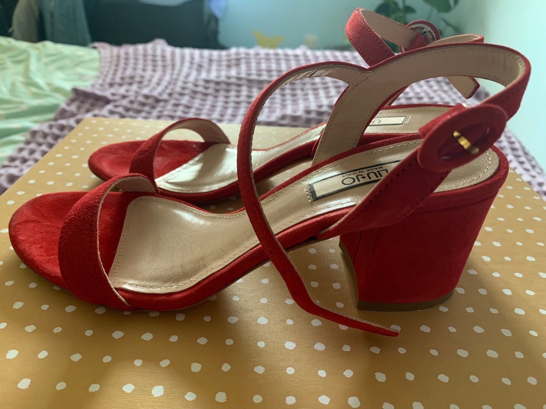 Liu Jo Scarpe da donna: Wildledersandale Liu Jo – Nuovo (secondo la descrizione) da Zürich venduto da FloGo86