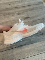 Hallenschuh Nike