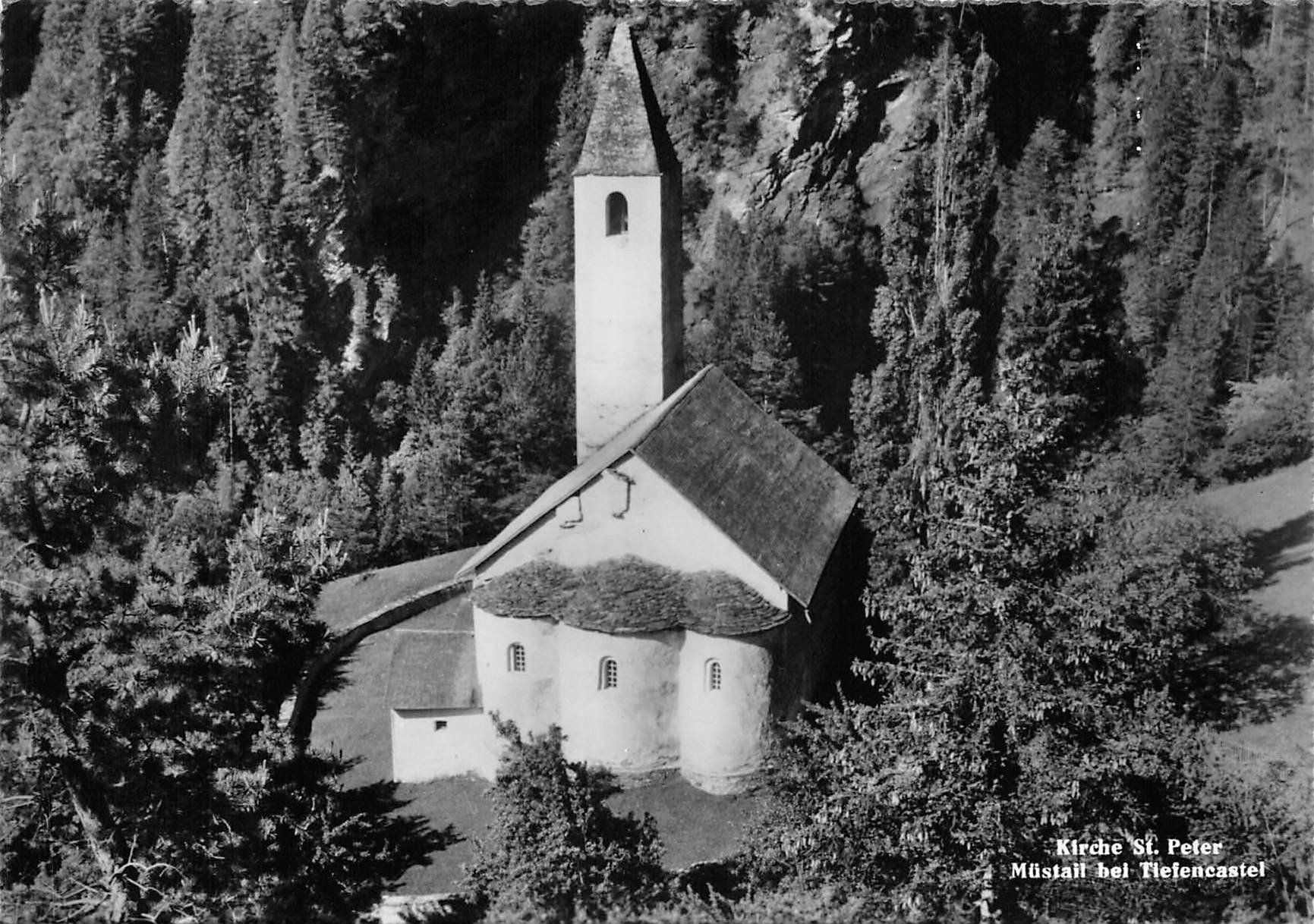 Cartes postales: Müstail bei Tiefencastel, Kirche St. Peter – D'occasion à Ottikon b.Kemptth. par Neptun1974