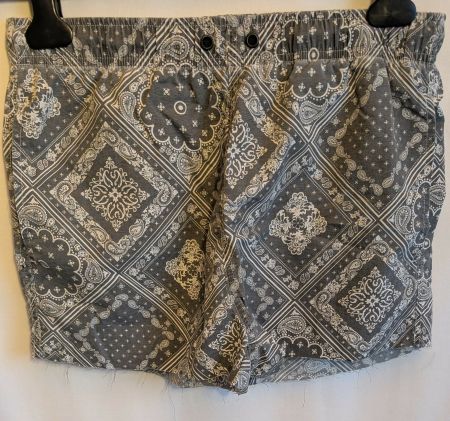 Badehose Ethno Tribal Style Gr. S grau Shorts