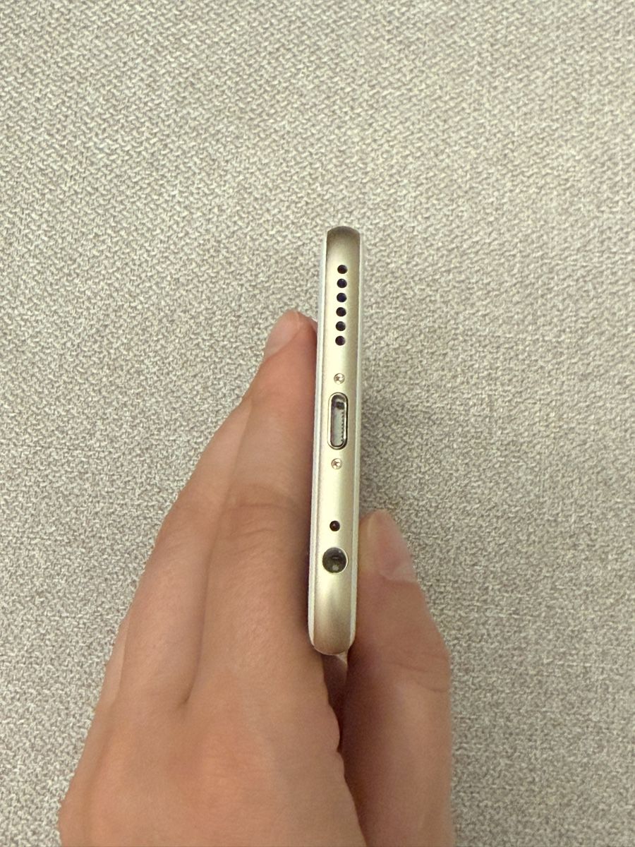 Apple Handys / Smartphones: Iphone 6s 64 gb battery 93% – Gebraucht aus Einigen von iva_86t8 5