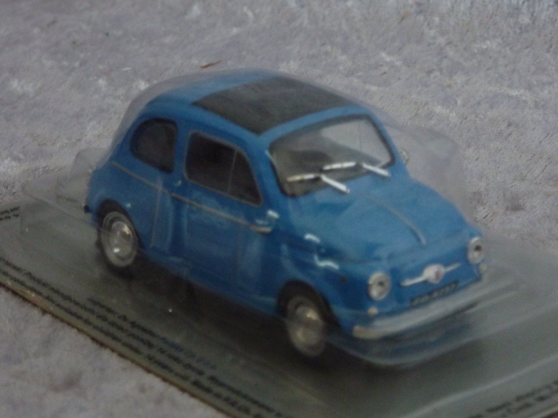 Fiat Modellini d'auto: Fiat 500 1:43 – Nuovo e nell'imballaggio originale da Dürrenäsch venduto da modellautos4you 3