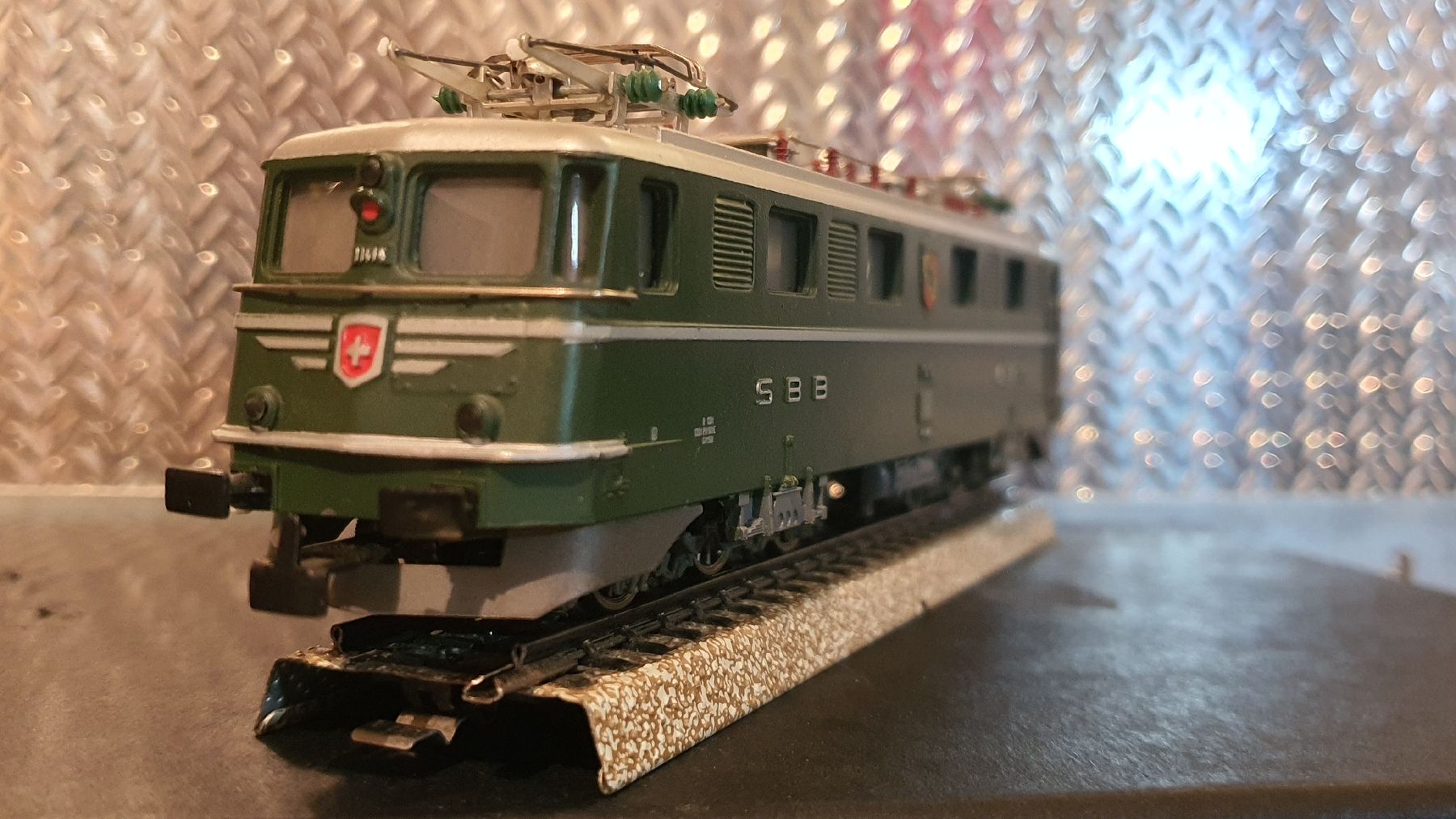 Märklin Modellini di ferrovie: MÄRKLIN 3050 LOKOMOTIVE  – Usato da Männedorf venduto da Modellbau-wyss 1