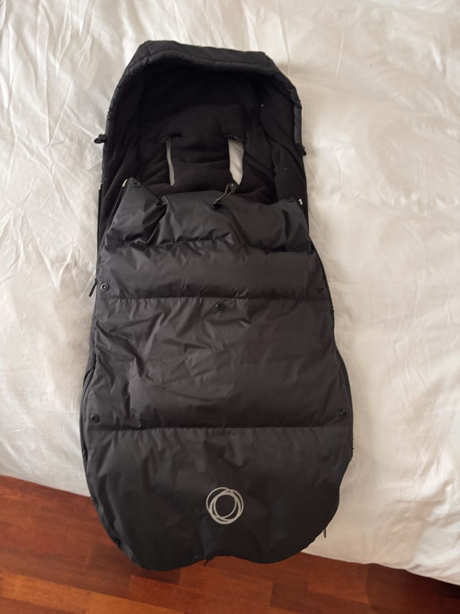 Bugaboo Schlafsäcke: Bugaboo High Performance Footmuff Black Good Condition – Gebraucht aus zug von and_2gwq 3