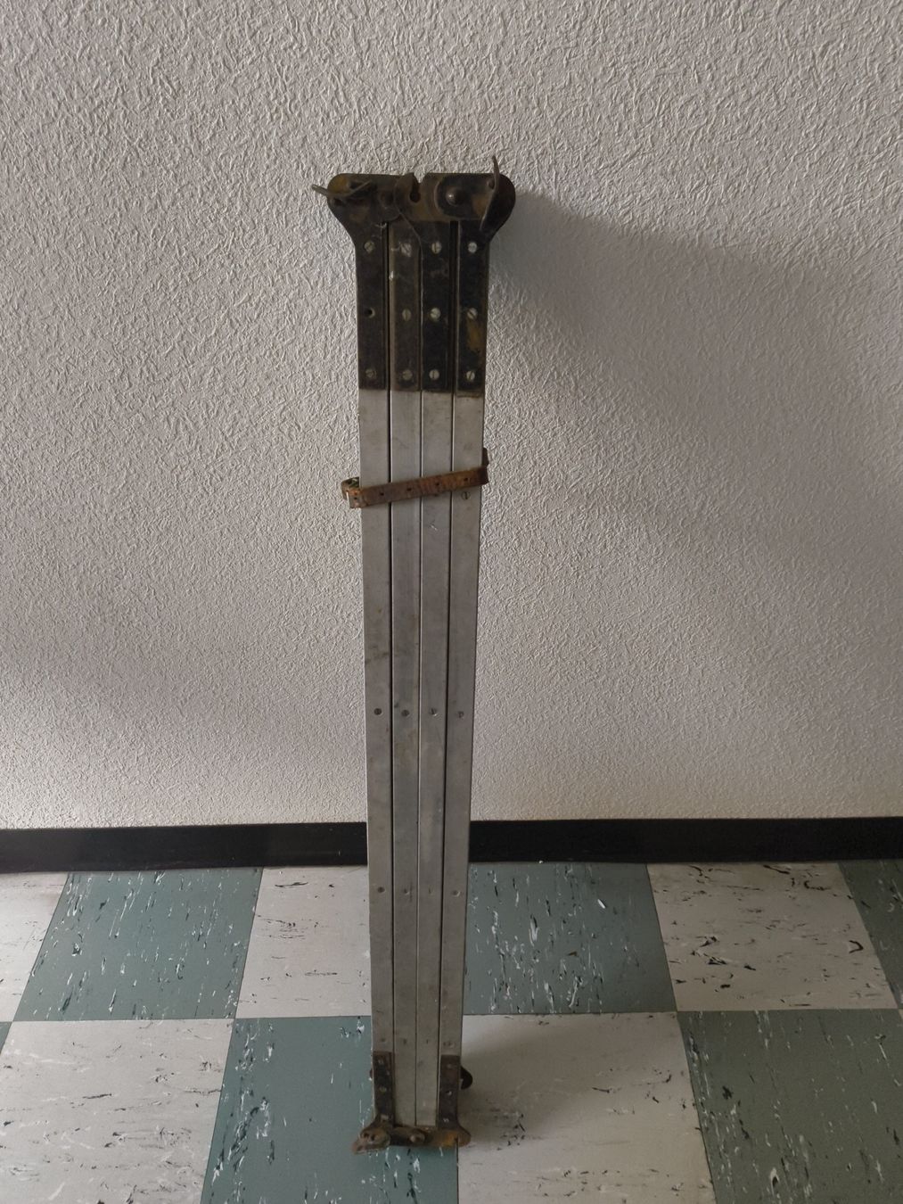Tutti gli attrezzi: 4M Klappmeter Deko Bau Midcentury – Usato da stettlen venduto da VintageBern_ch 5