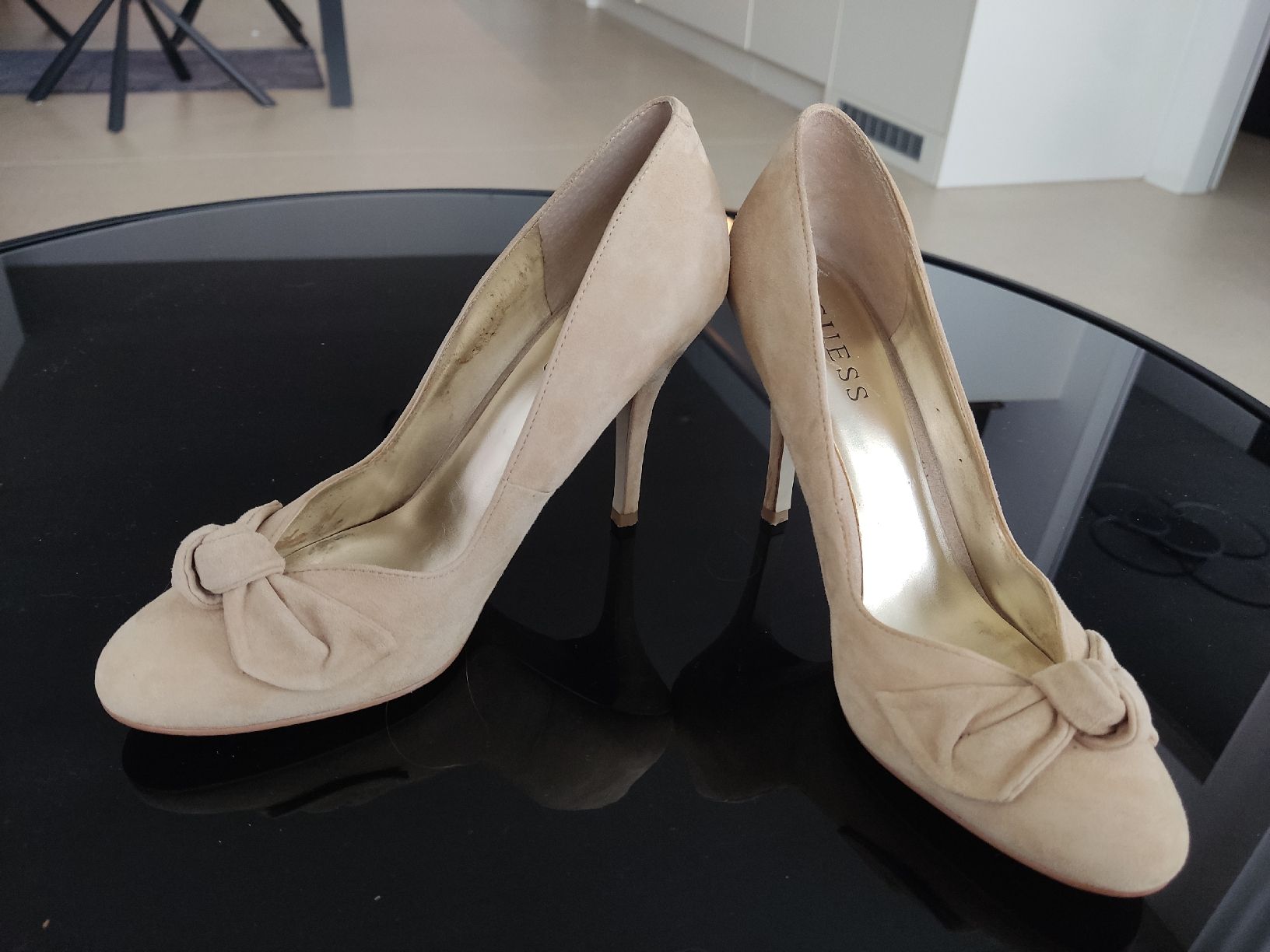 Guess Scarpe da donna: Guess Pumps 38 – Usato da Zürich venduto da alu_dzr7