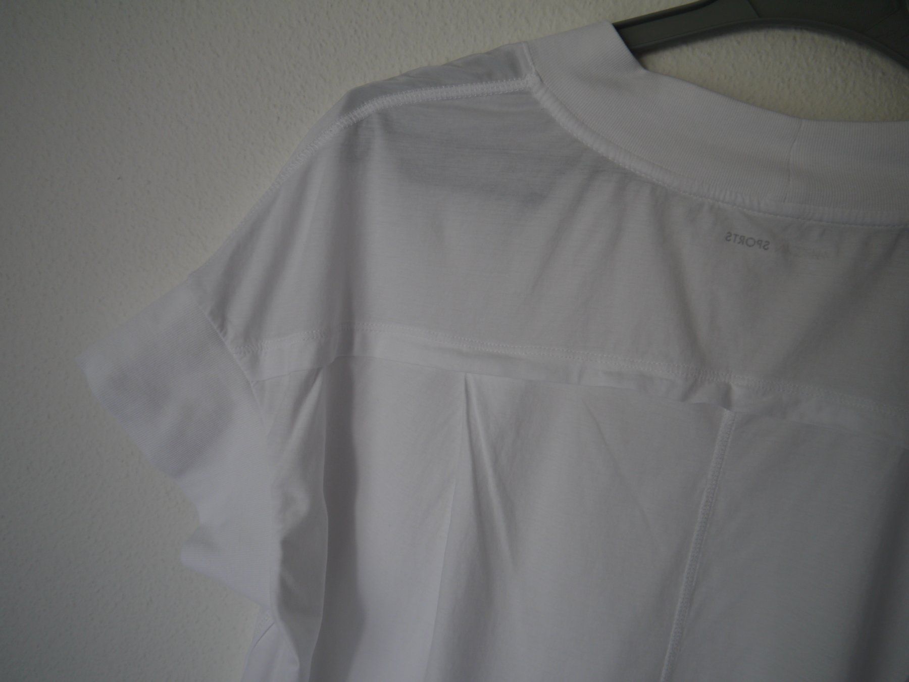 Marc Cain Camicette: MARC CAIN T-Shirt / Bluse N 5 – Usato da Hagendorn venduto da Blaf 6