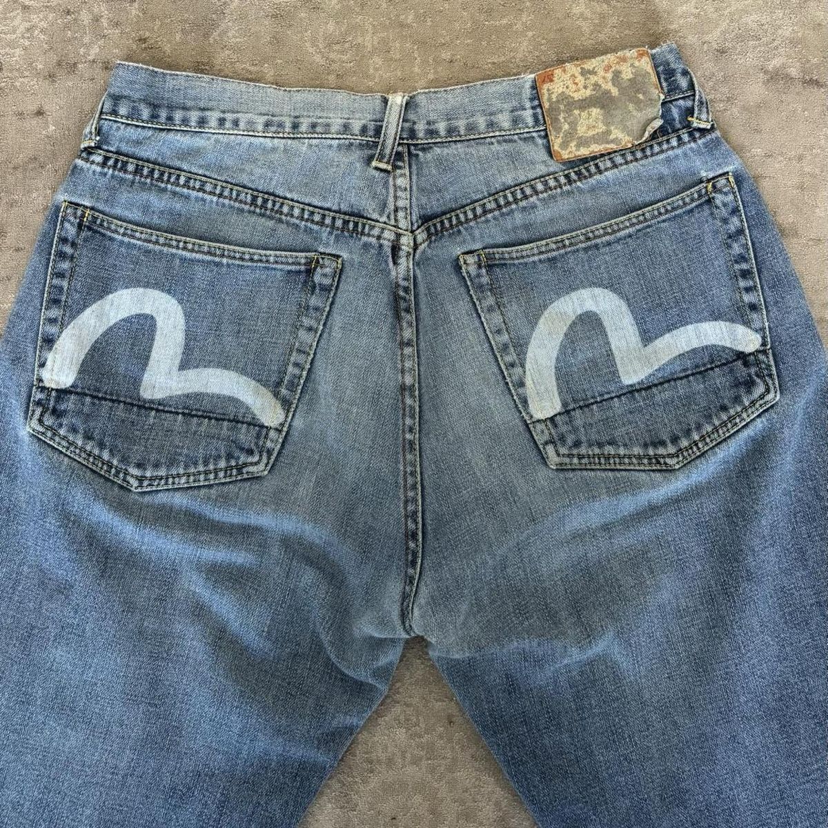 Evisu Jeans: Vintage Evisu Jeans – Usato da Luzern venduto da ameliemueller 2