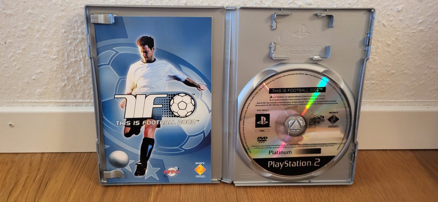 Sony Giochi: PS 2 - TIF 2002 This is Football – Usato da Münsingen venduto da DigitaleSpielecke 2